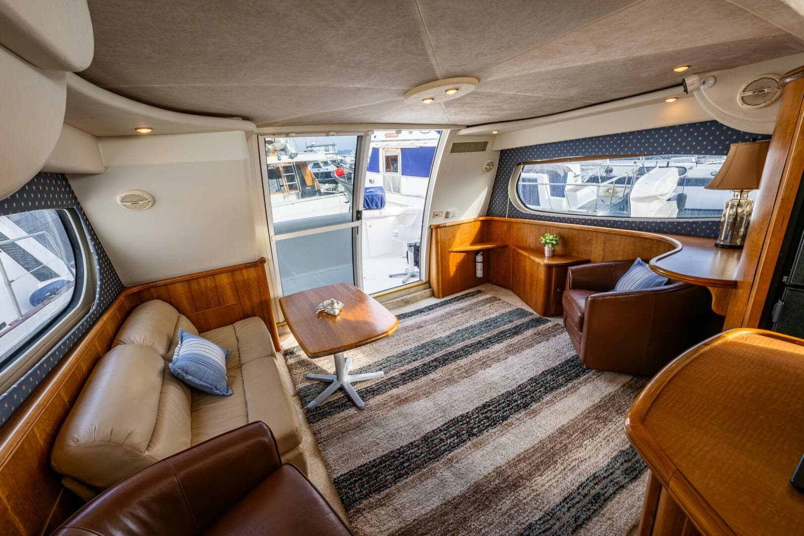 2001 Silverton Sport Bridge — photo 14