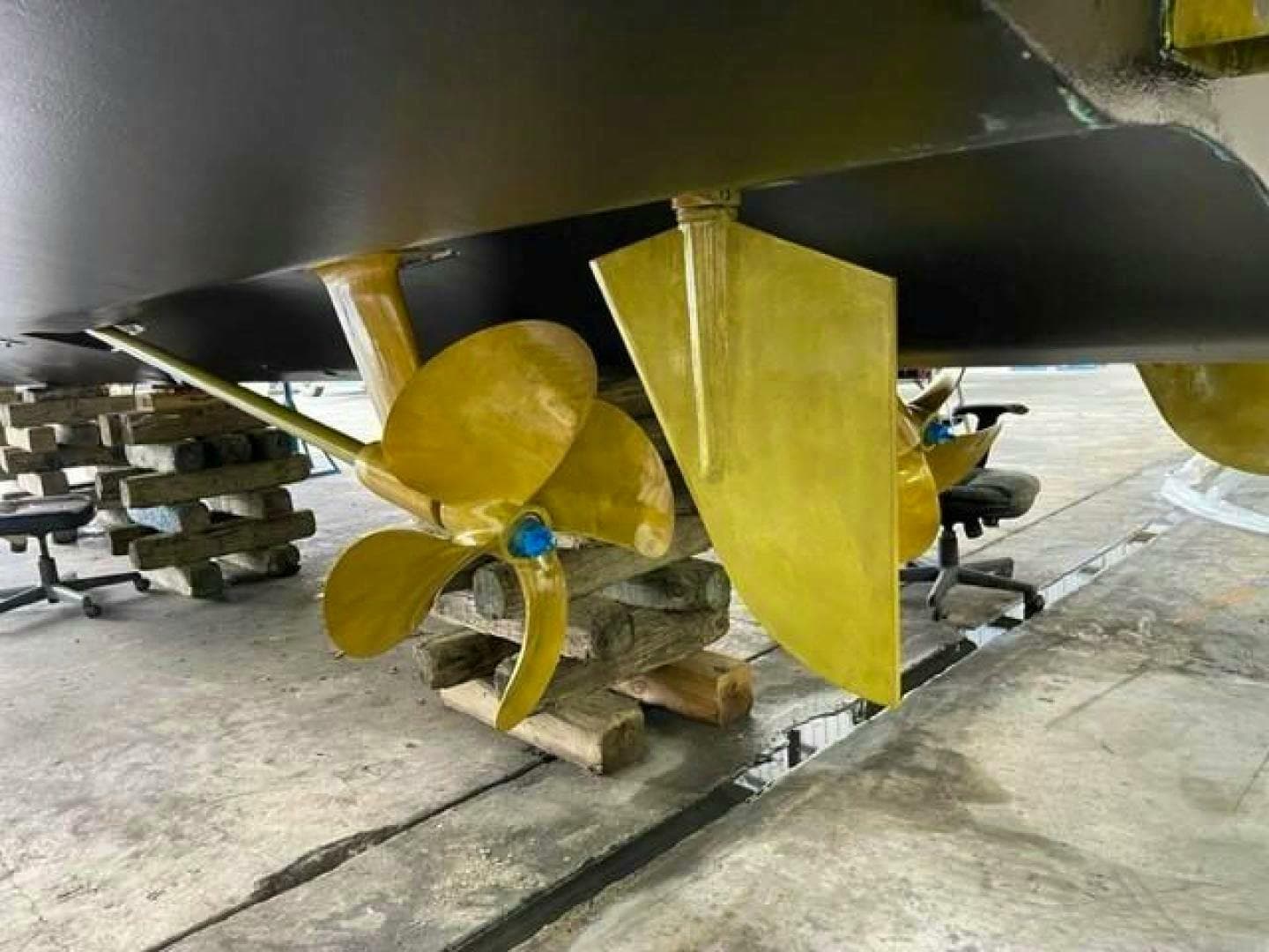 2020 Azimut Custom — photo 48