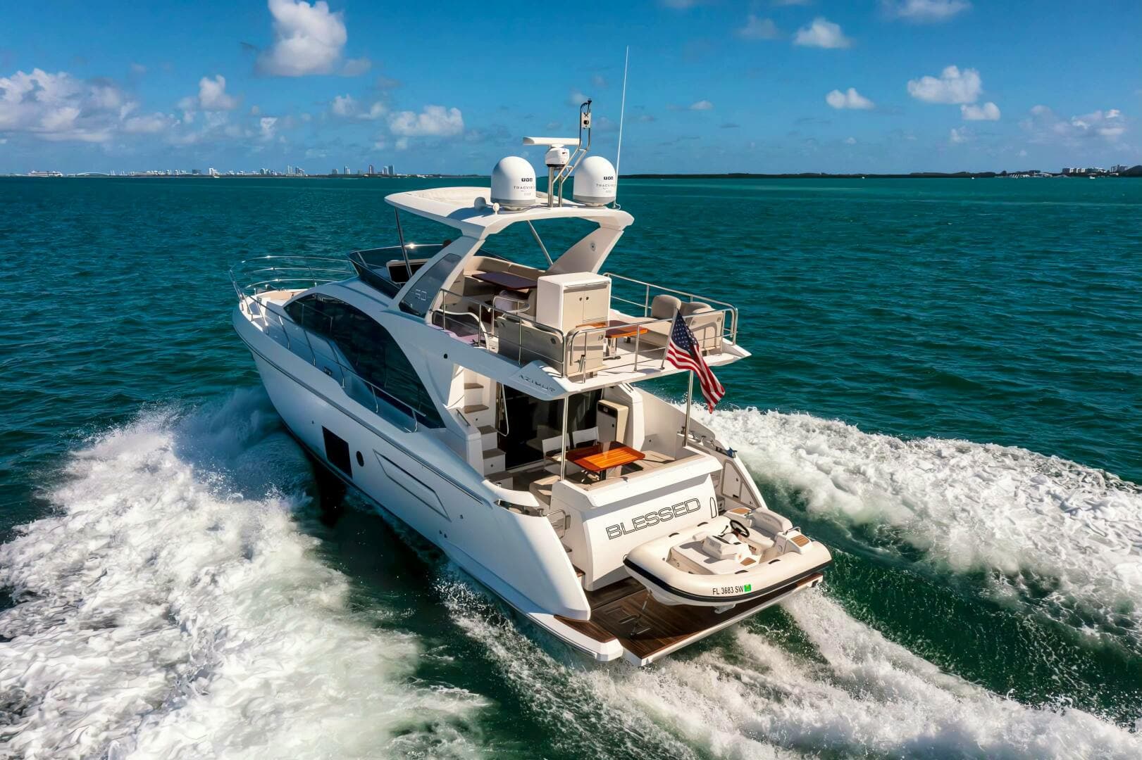 2020 Azimut Custom — photo 2