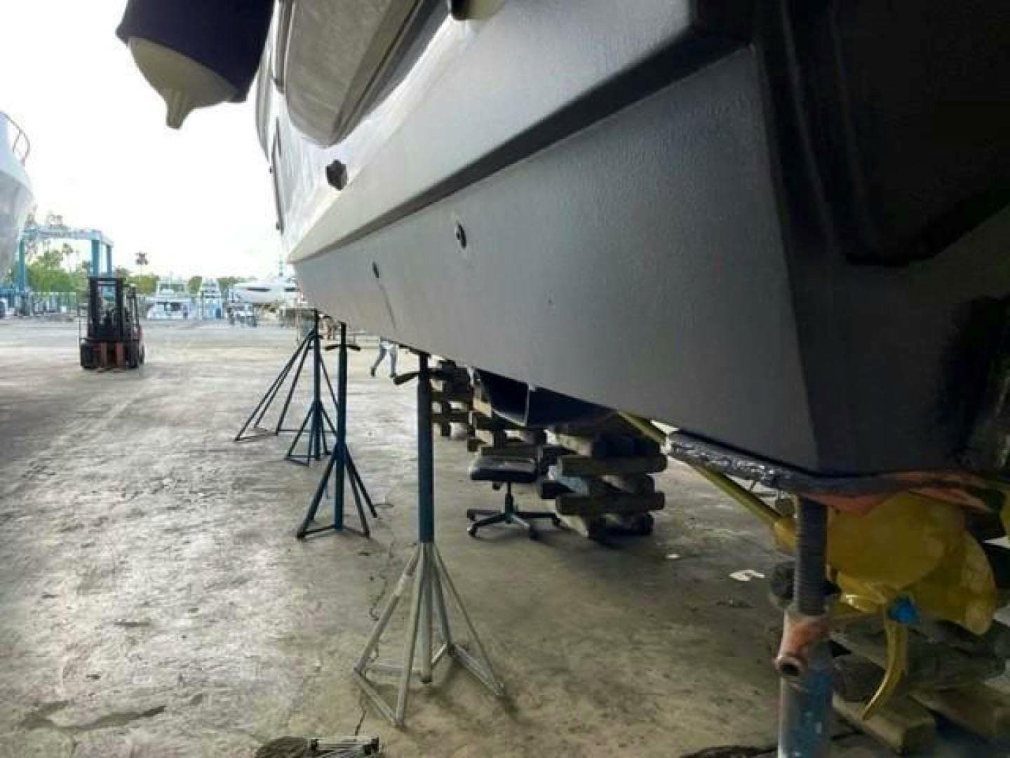 2020 Azimut Custom — photo 50