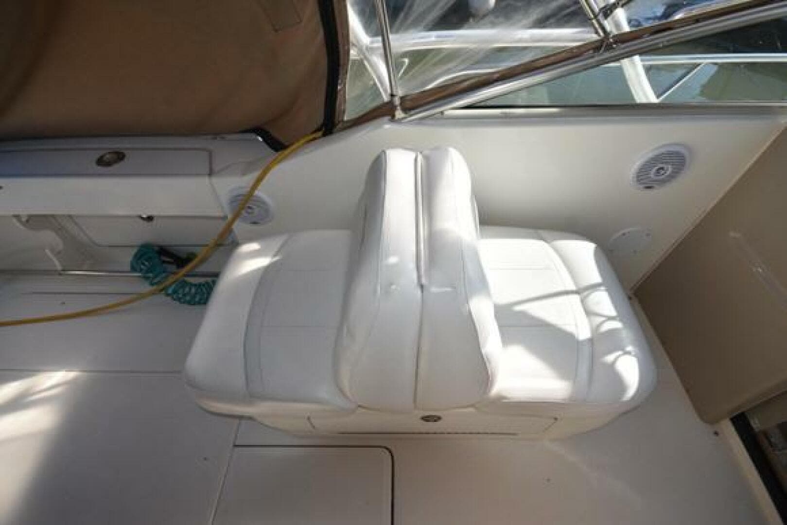 2002 Sea Ray 290 Amberjack — photo 17