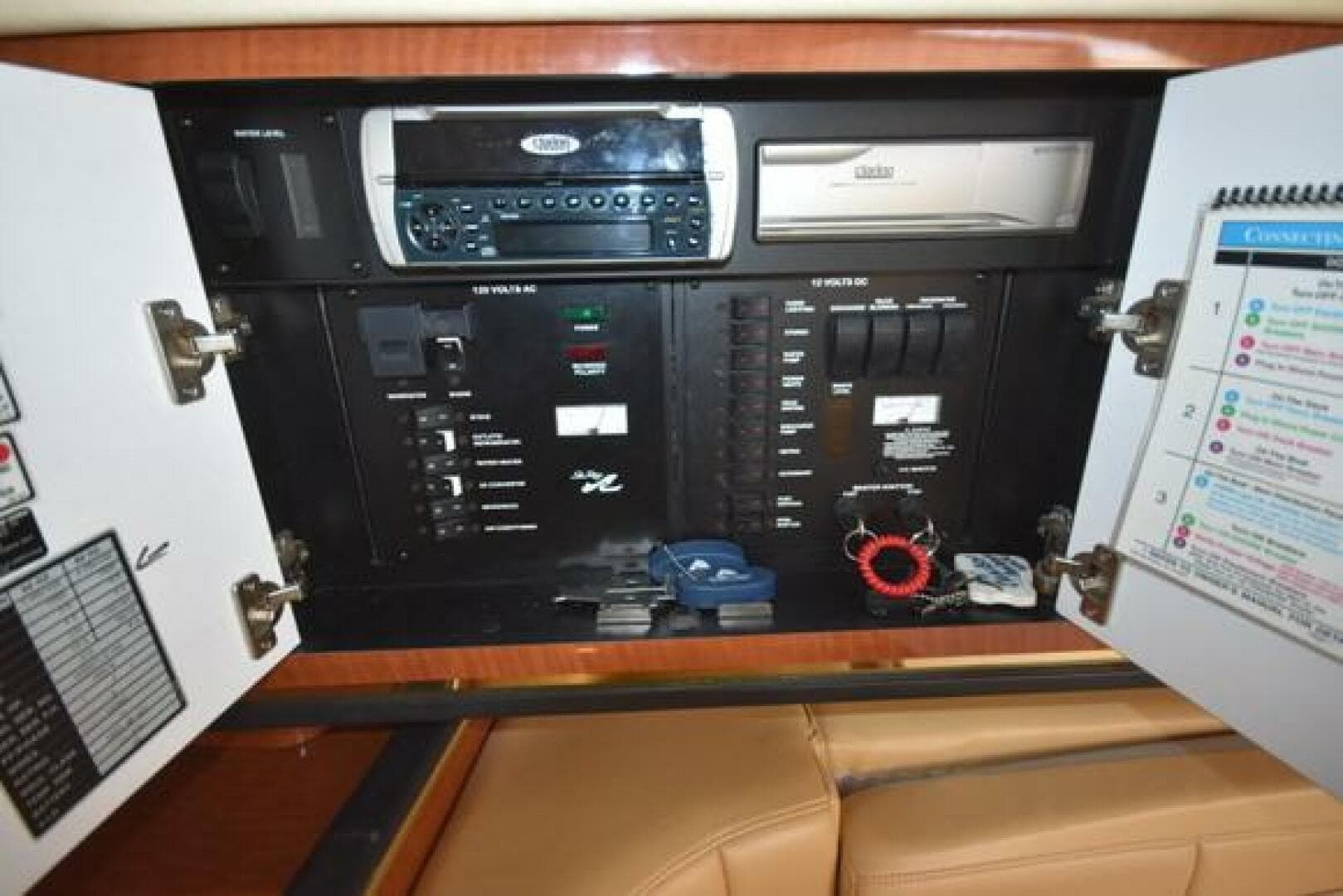 2002 Sea Ray 290 Amberjack — photo 33