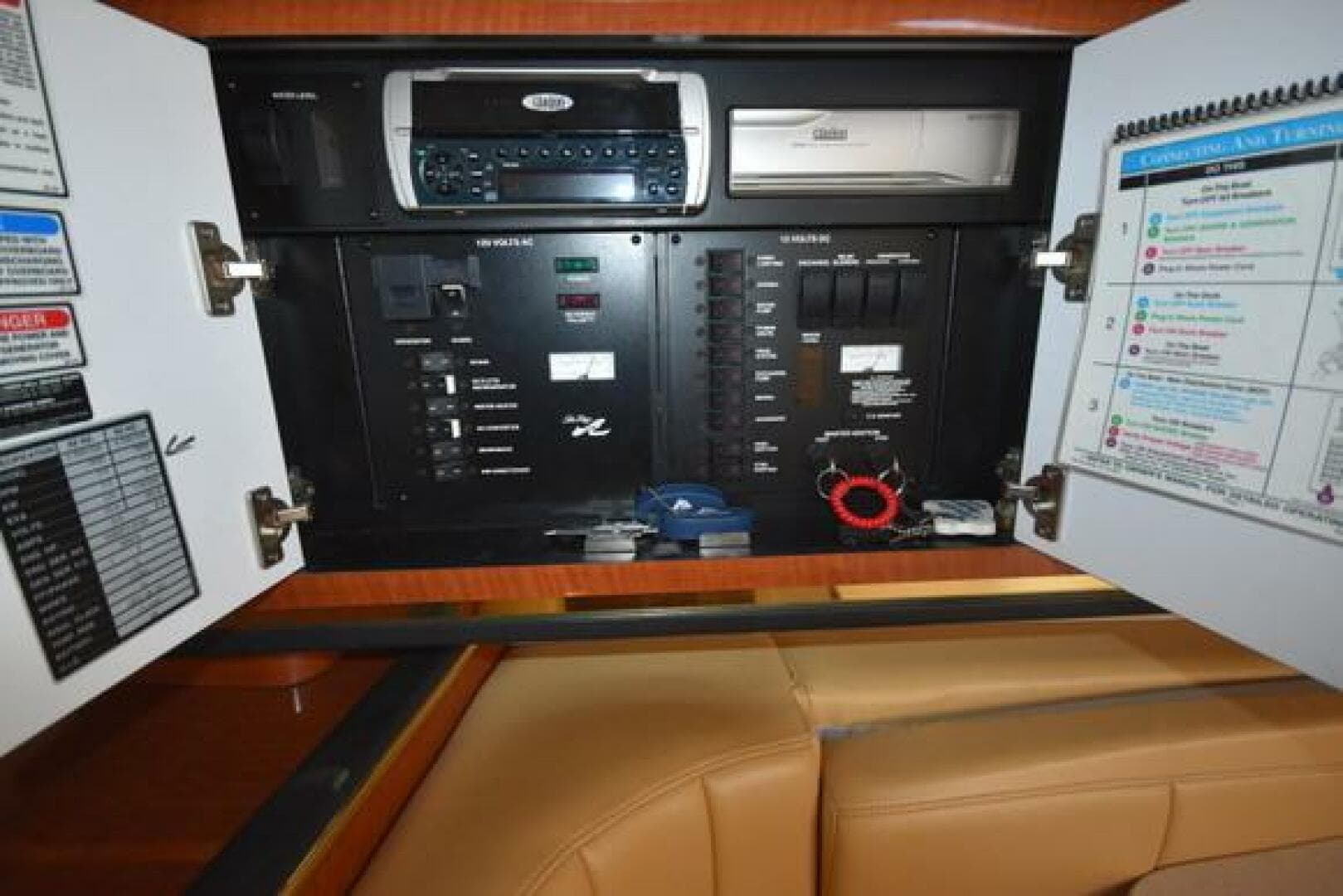 2002 Sea Ray 290 Amberjack — photo 34