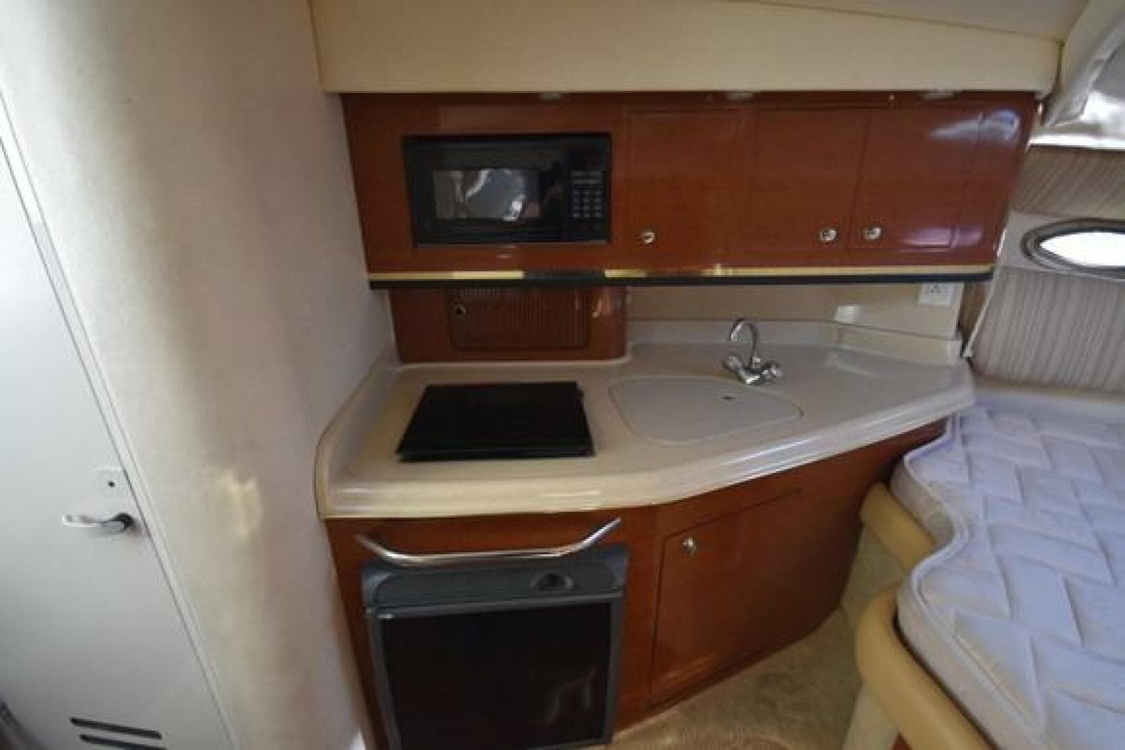 2002 Sea Ray 290 Amberjack — photo 28