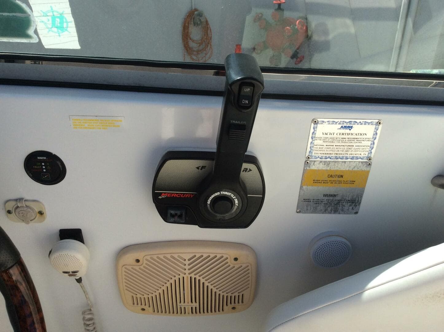 2005 Formula 260 — photo 16