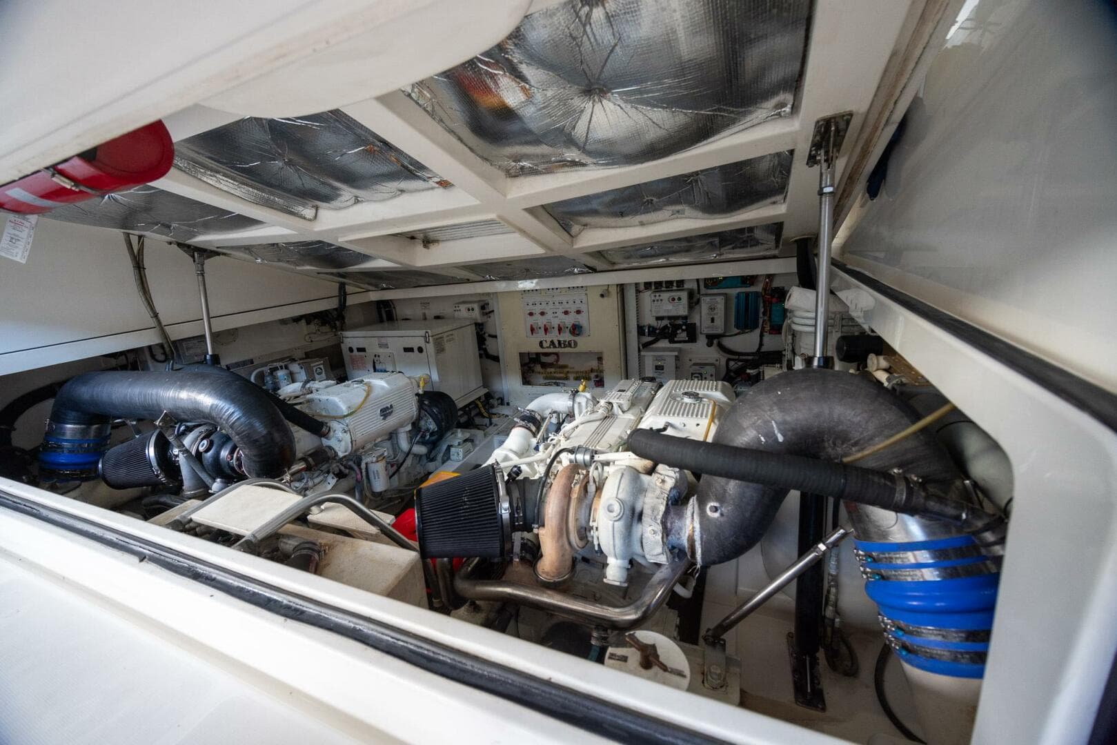 2012 Cabo 40 Express — photo 41