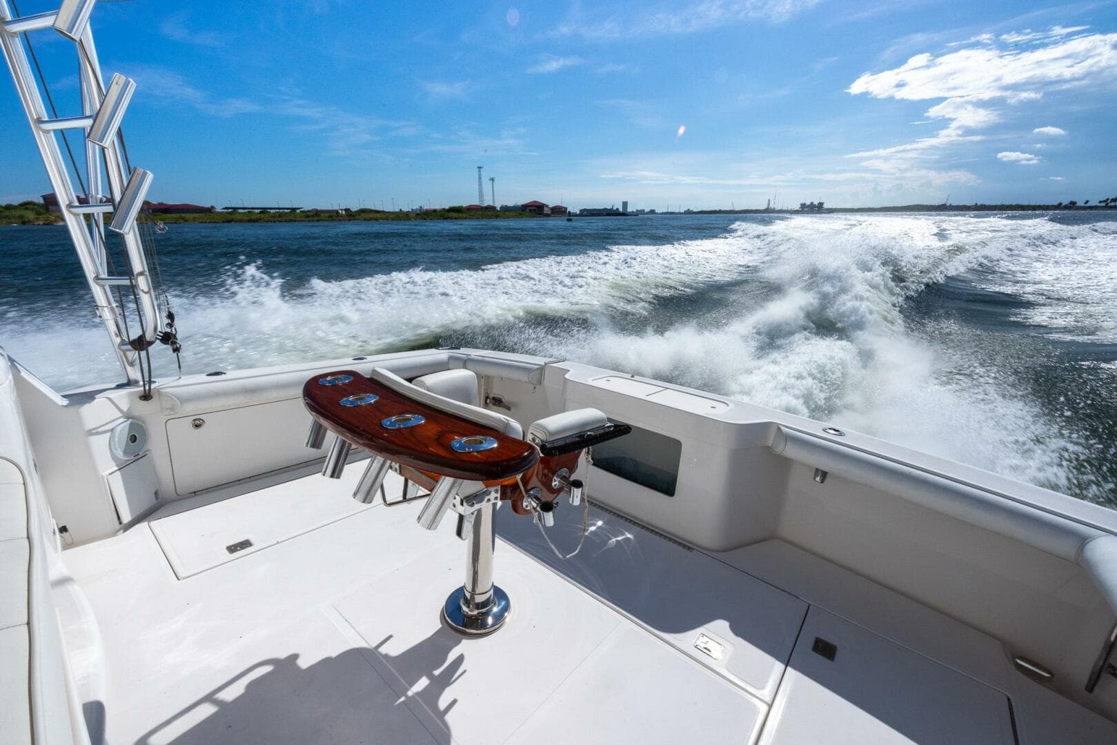 2012 Cabo 40 Express — photo 8