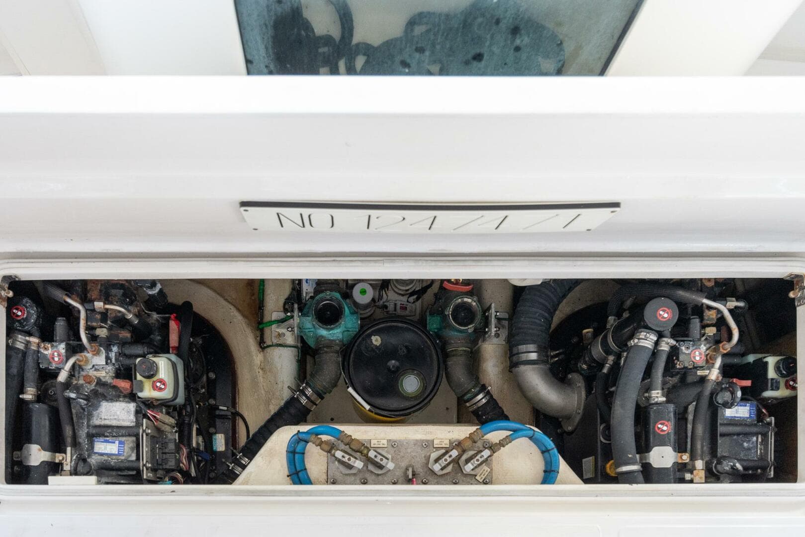 2012 Cabo 40 Express — photo 36