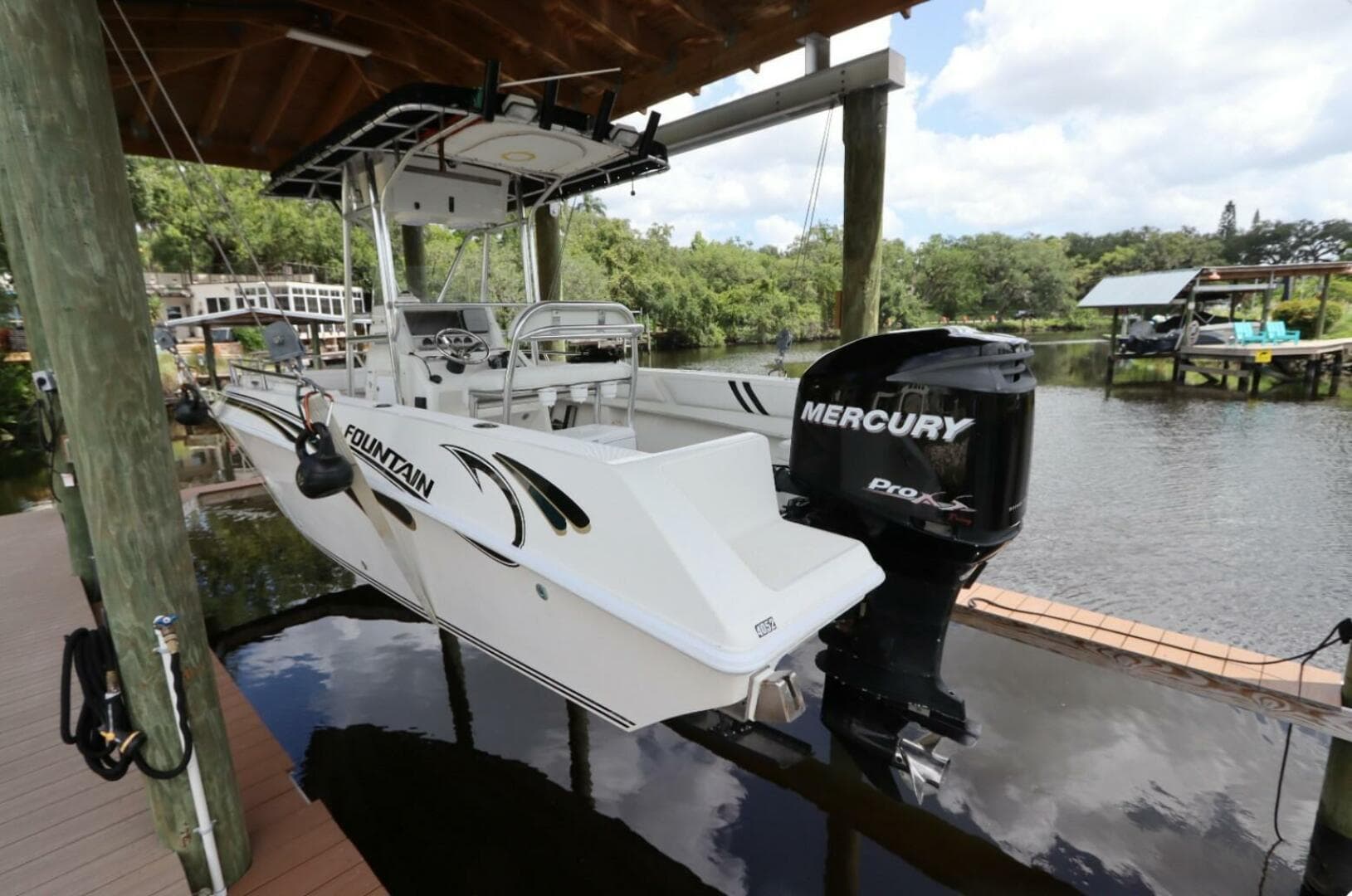 2001 Fountain 25 CC — photo 5