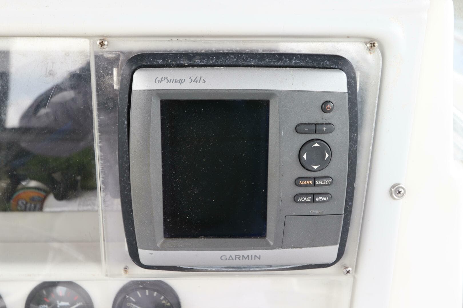 2001 Fountain 25 CC — photo 16