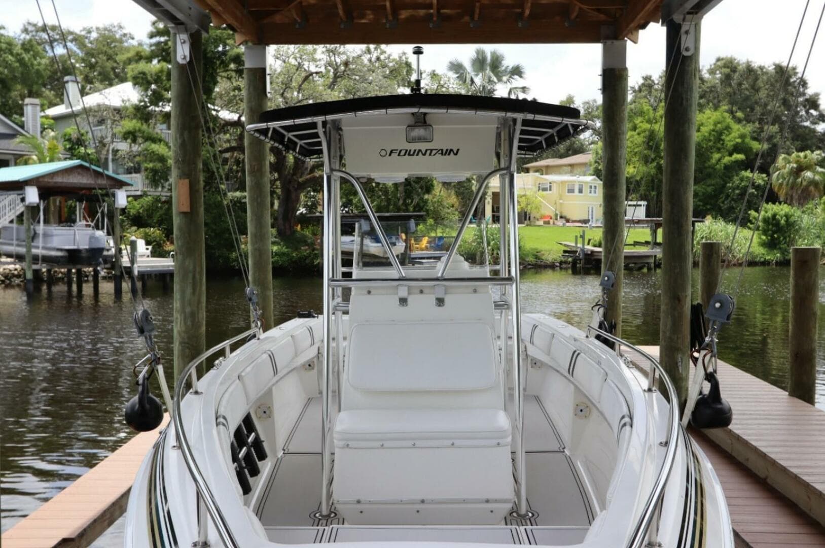 2001 Fountain 25 CC — photo 4