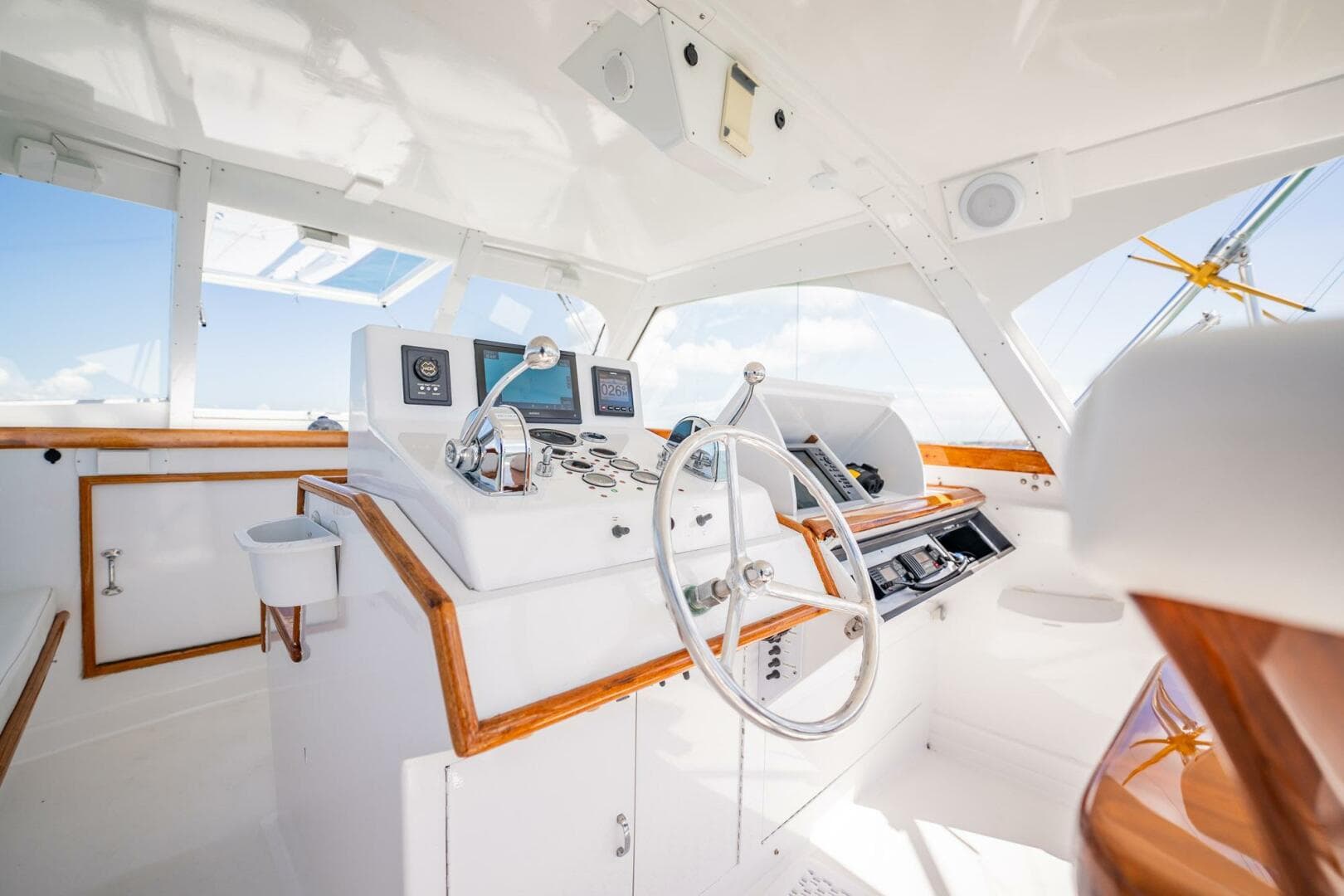 1971 Whiticar 62 Convertible — photo 43