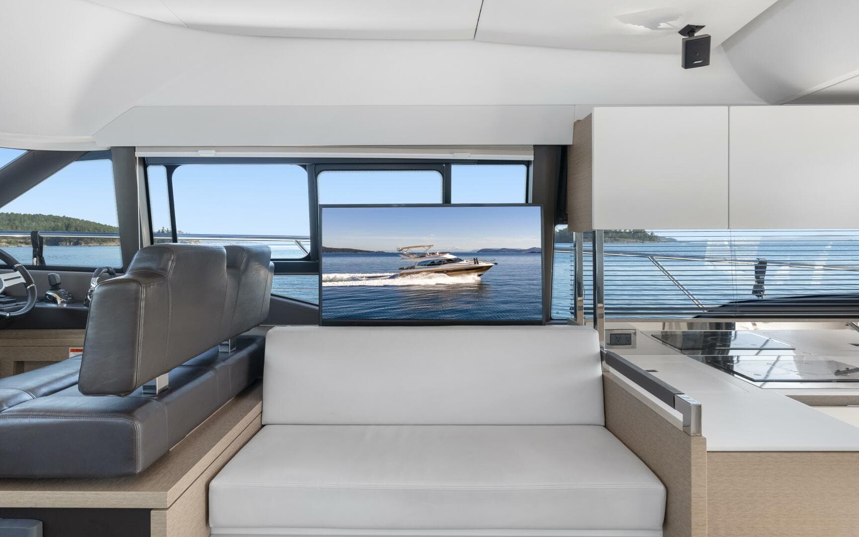 2018 Prestige — photo 15