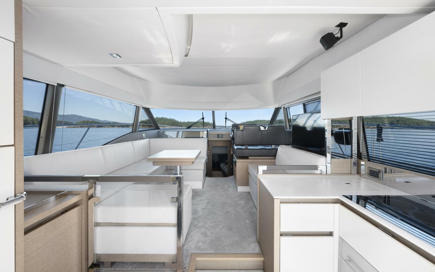 2018 Prestige — photo 12