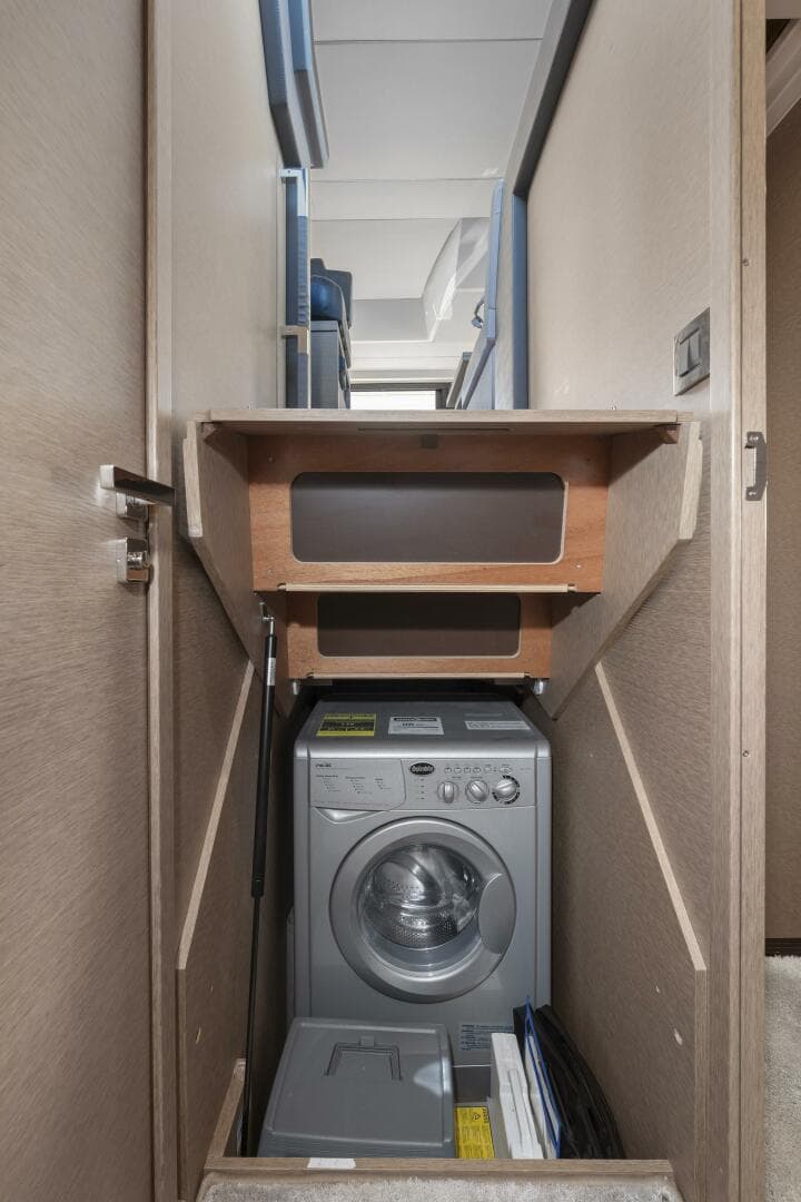 2018 Prestige — photo 35