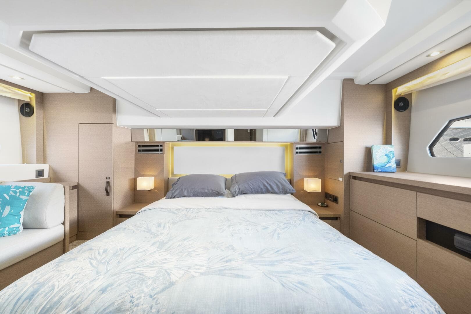 2018 Prestige — photo 19