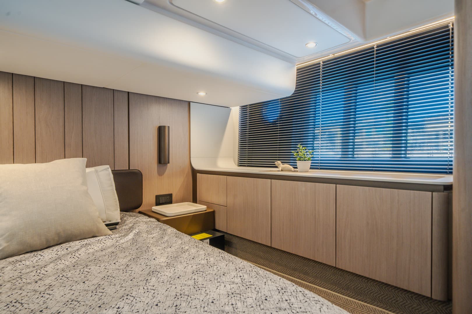 2022 Azimut 50 Fly — photo 18