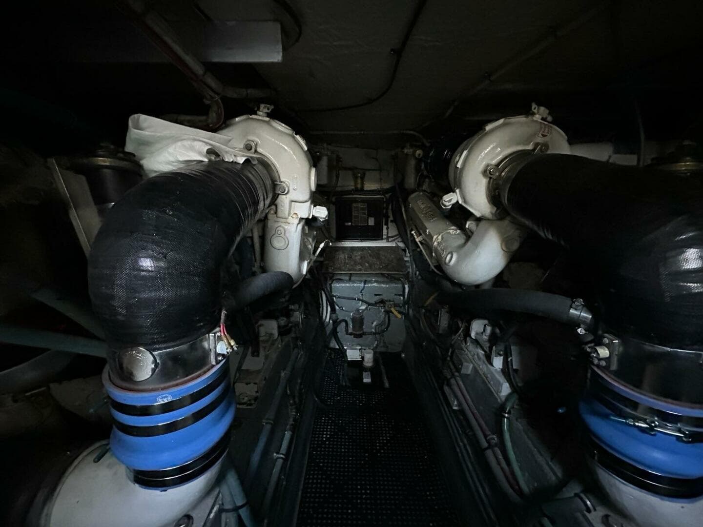 1988 Hatteras Convertible — photo 42