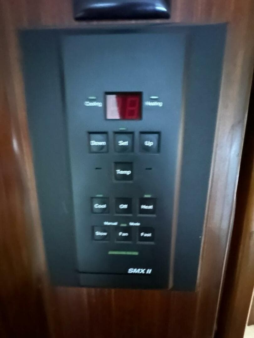 1988 Hatteras Convertible — photo 28