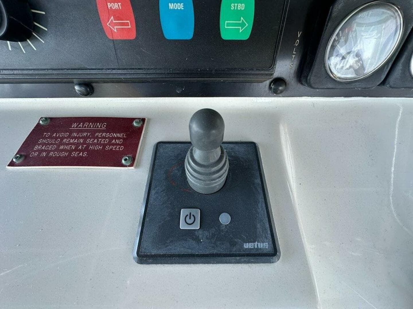 1988 Hatteras Convertible — photo 37