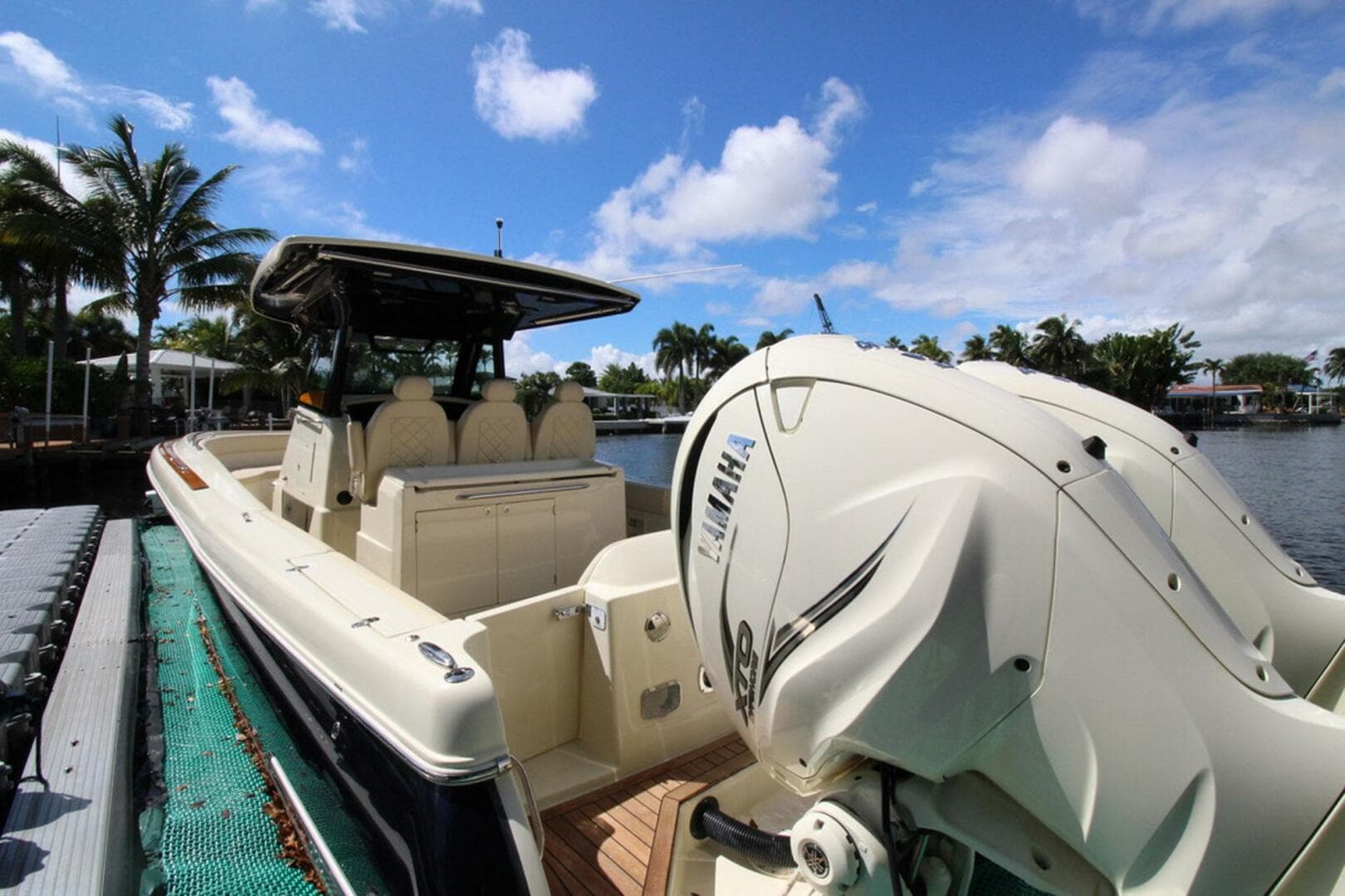 2020 Chris-Craft Catalina 34 — photo 3