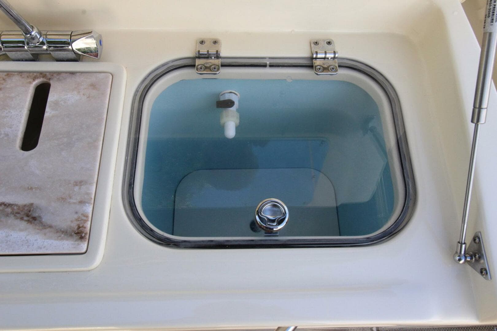 2020 Chris-Craft Catalina 34 — photo 13