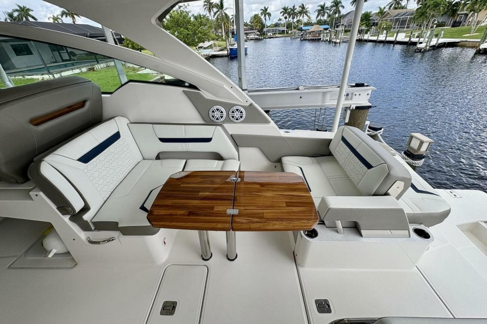 2024 Tiara Sport 34 LX — photo 10