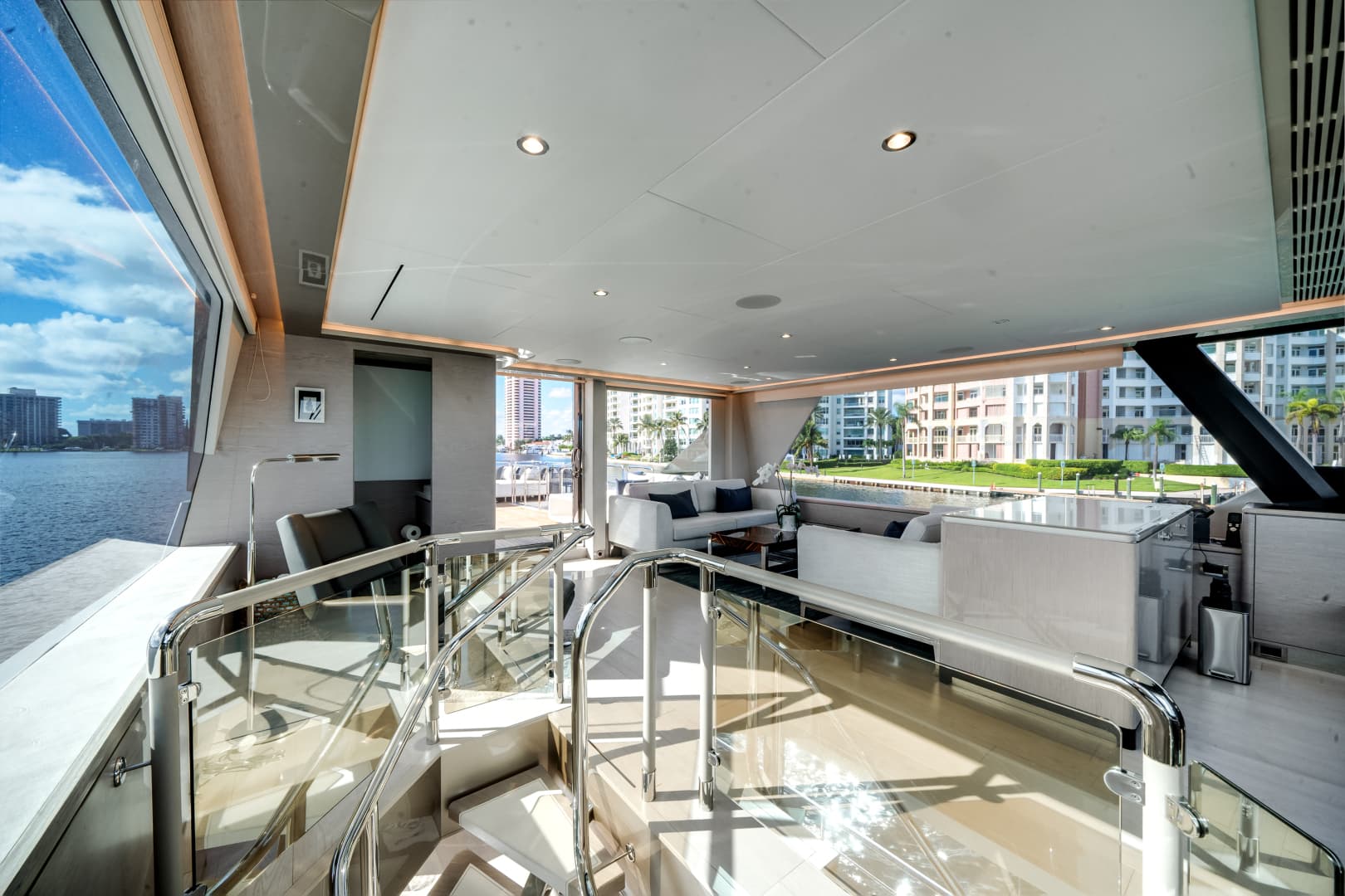 2022 Ocean Alexander 32 L — photo 57