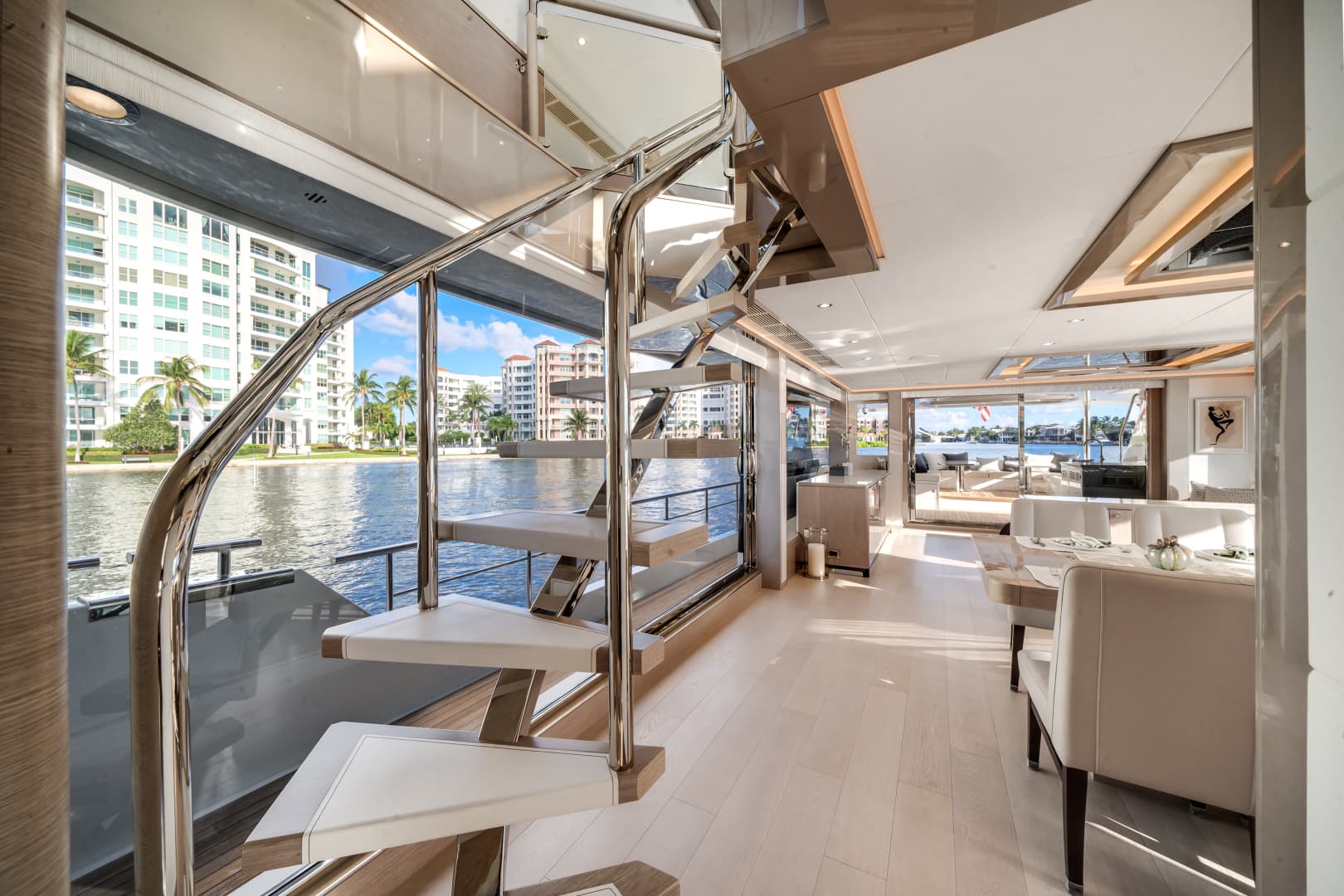 2022 Ocean Alexander 32 L — photo 19