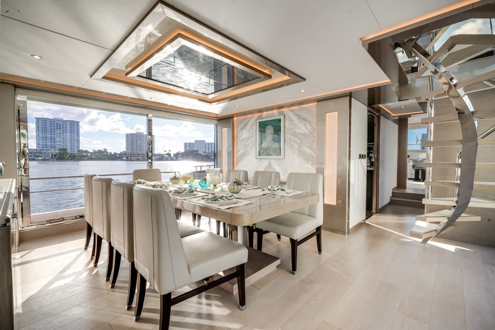 2022 Ocean Alexander 32 L — photo 16