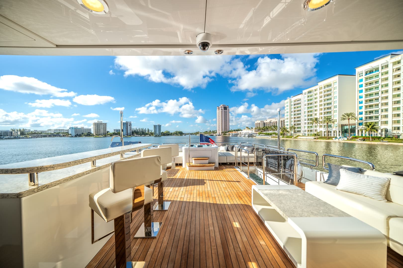 2022 Ocean Alexander 32 L — photo 6