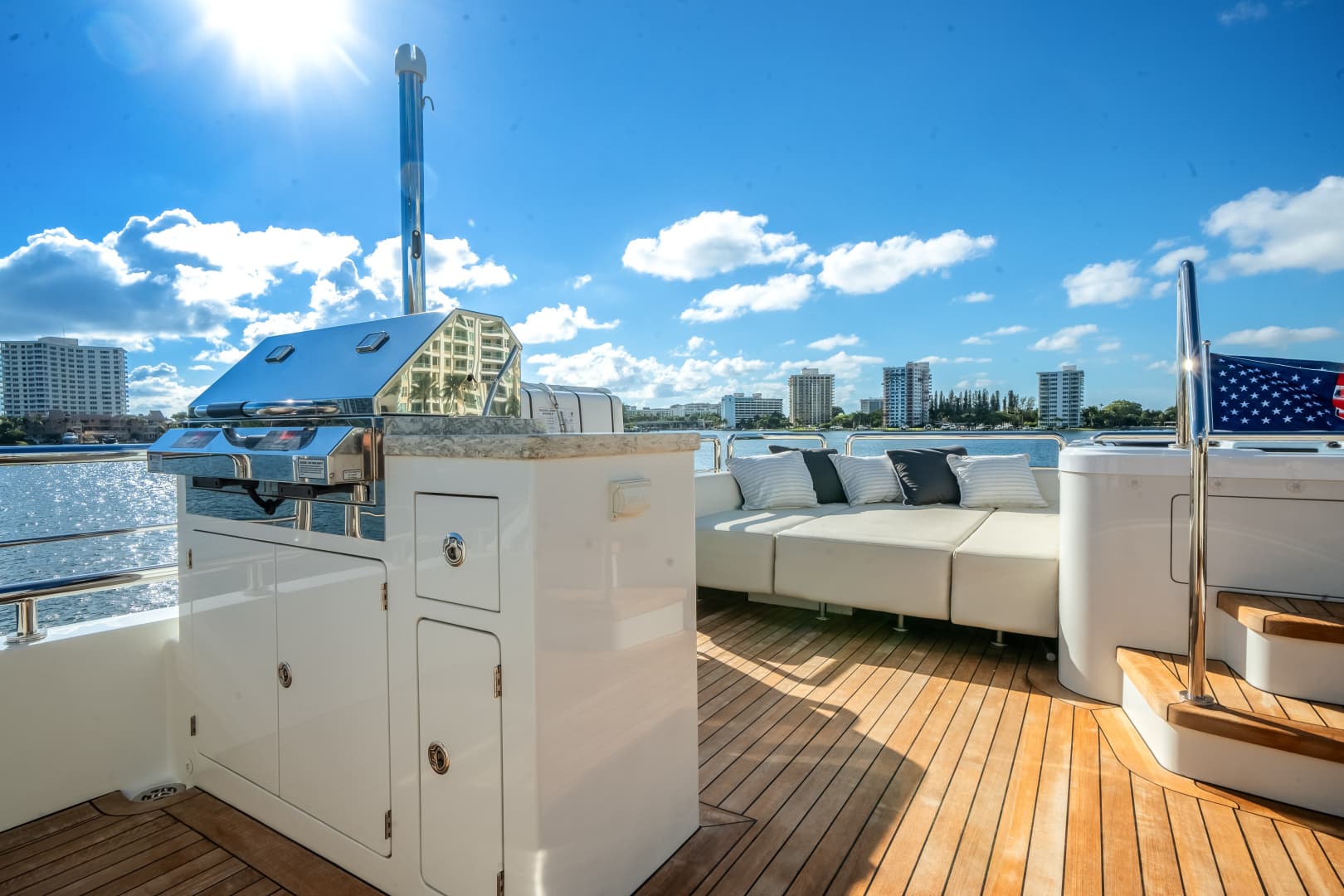 2022 Ocean Alexander 32 L — photo 65