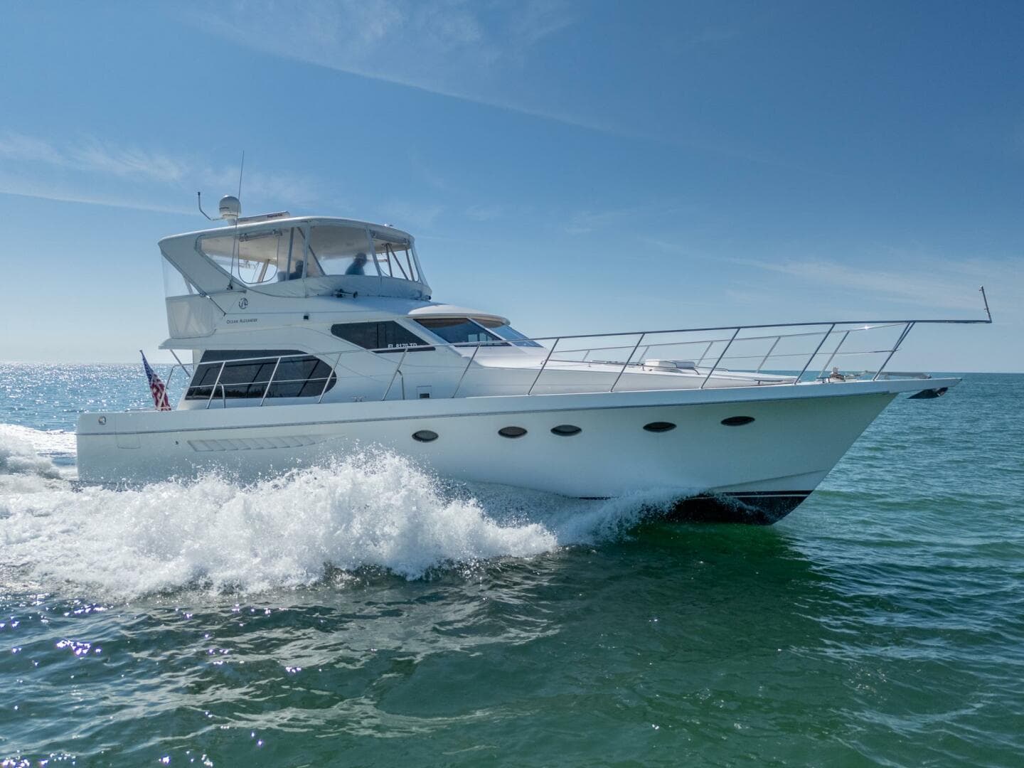 2007 Ocean Alexander 52 Sedan — photo 4