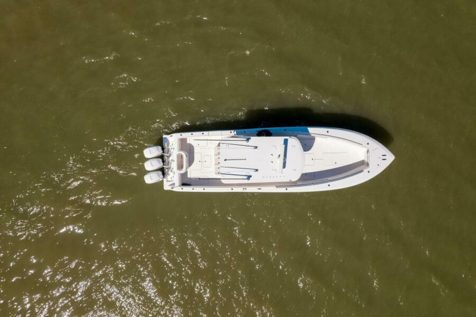 2019 Invincible 39 Open — photo 52