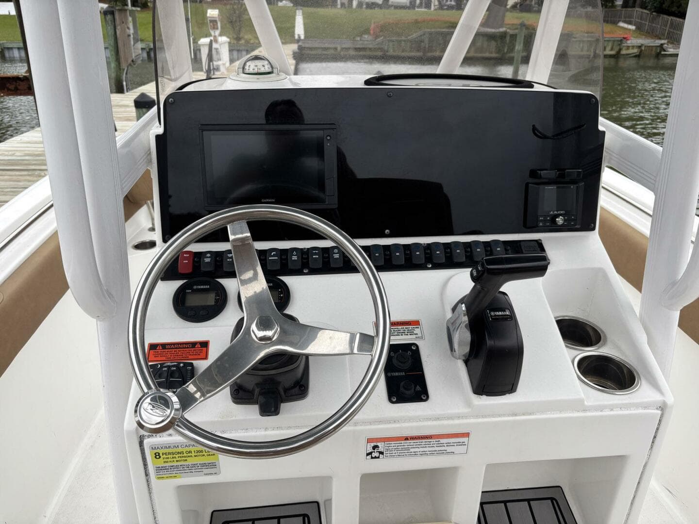 2021 Sea Hunt Ultra 234 — photo 3