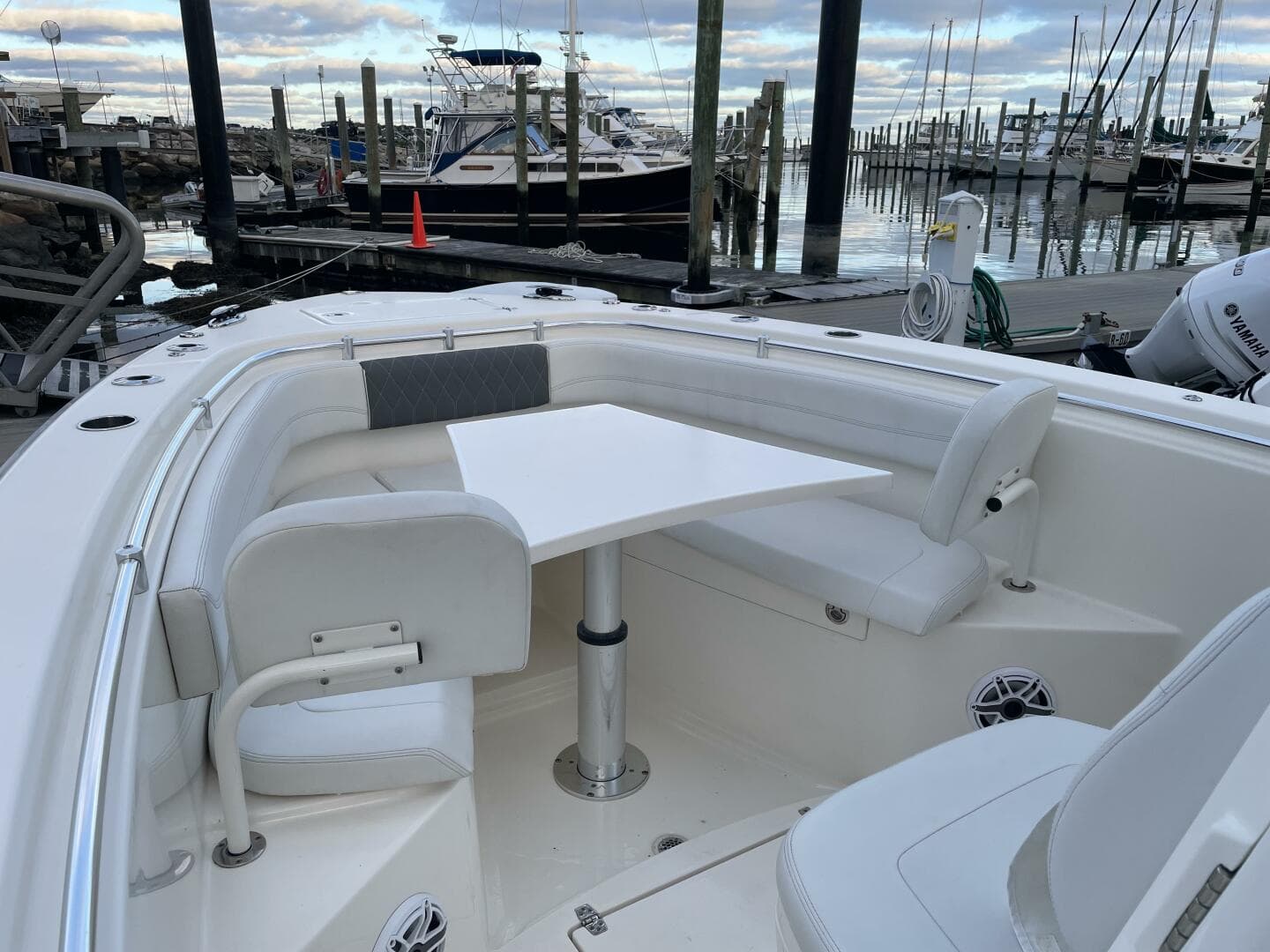 2022 Cobia 28 — photo 61