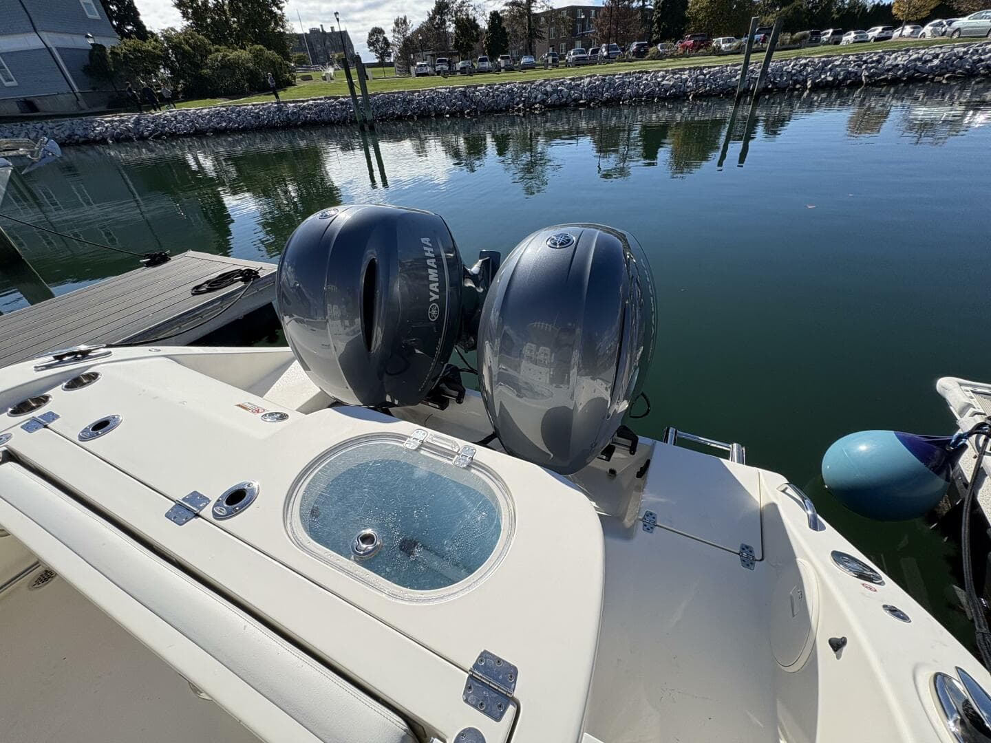 2022 Cobia 28 — photo 43
