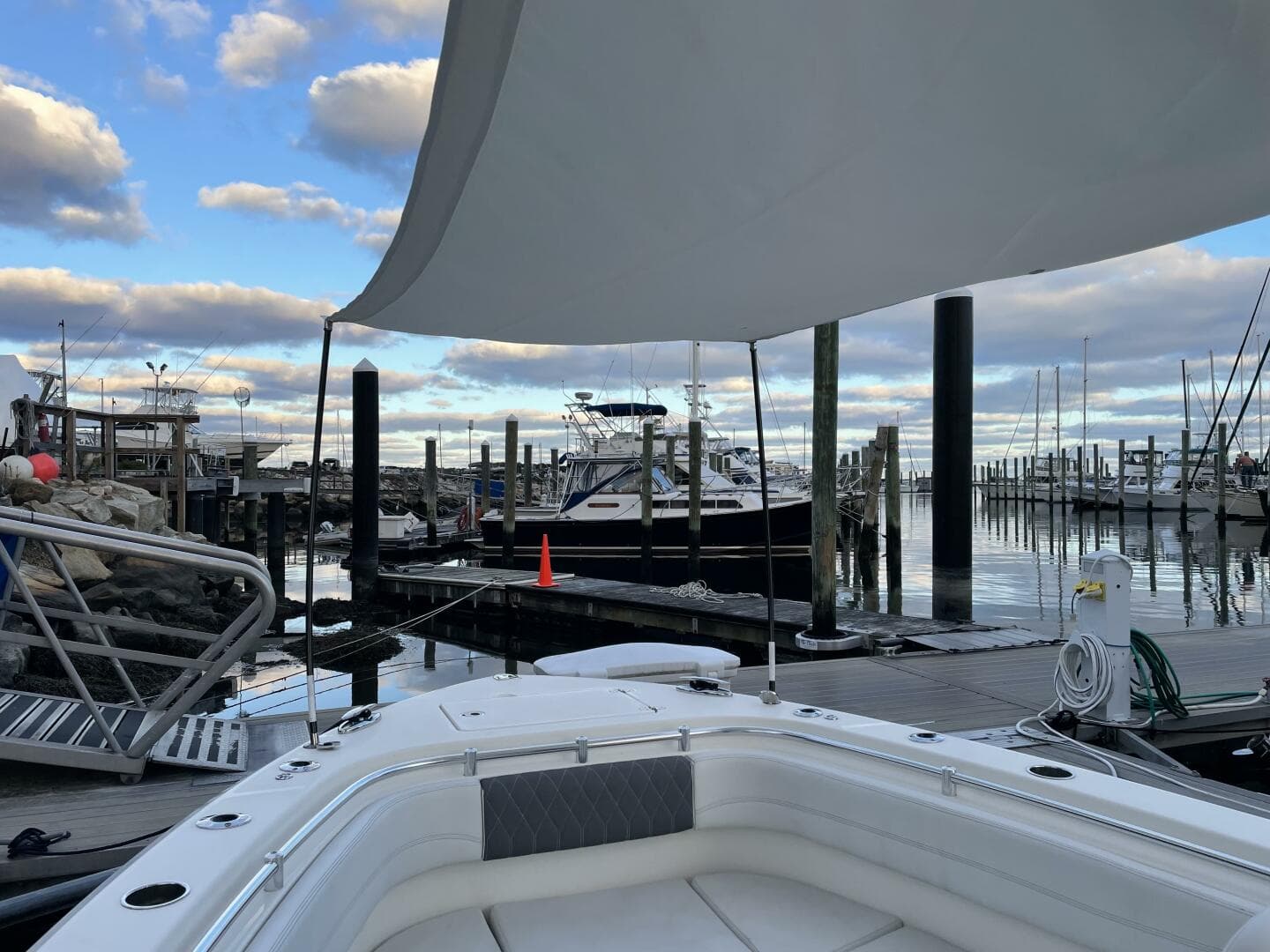 2022 Cobia 28 — photo 69