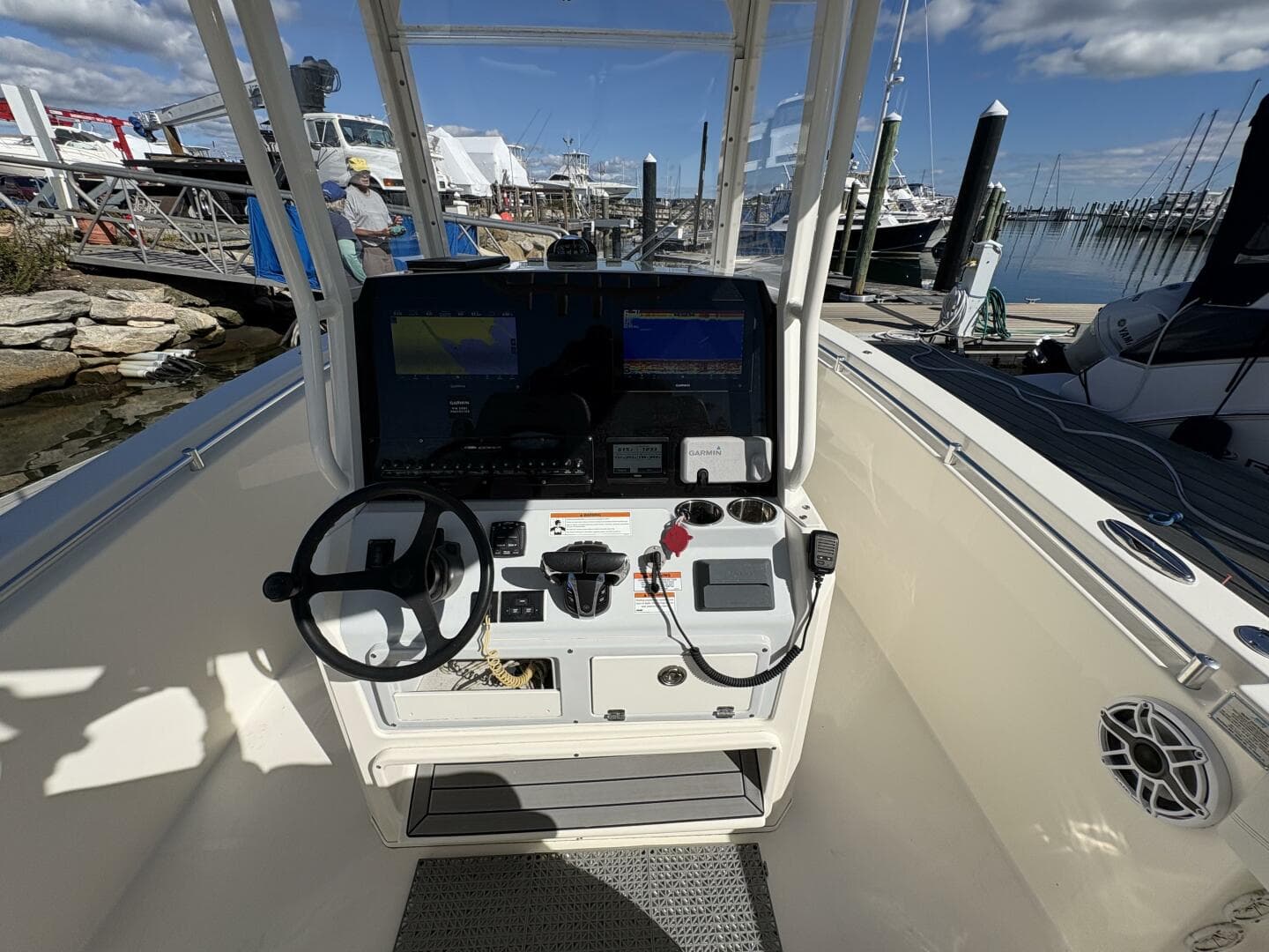 2022 Cobia 28 — photo 42