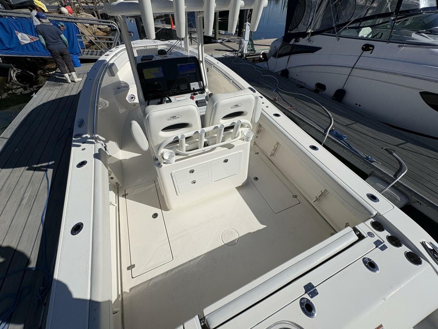 2022 Cobia 28 — photo 46