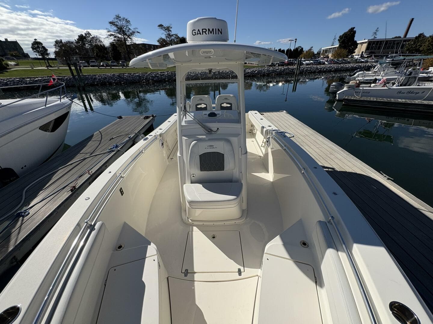 2022 Cobia 28 — photo 51