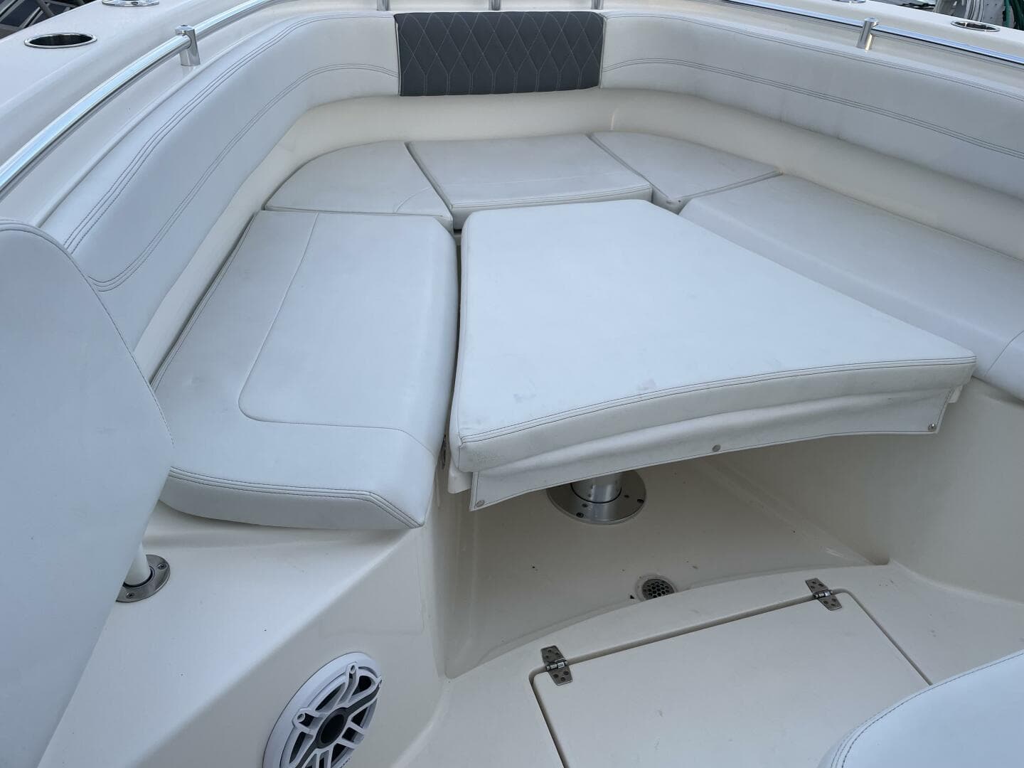 2022 Cobia 28 — photo 66