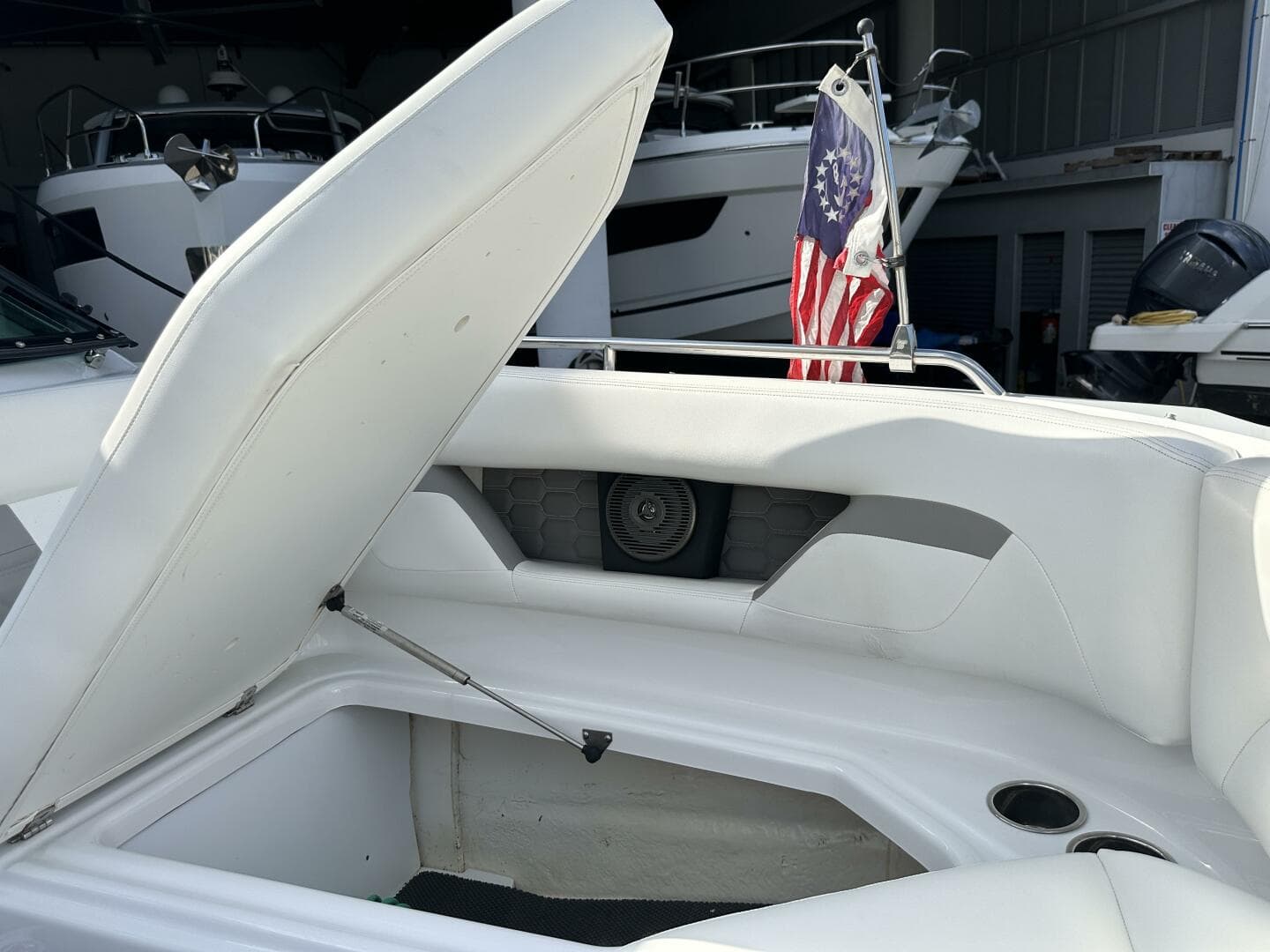 2020 Four Winns Hd 240 OB — photo 26