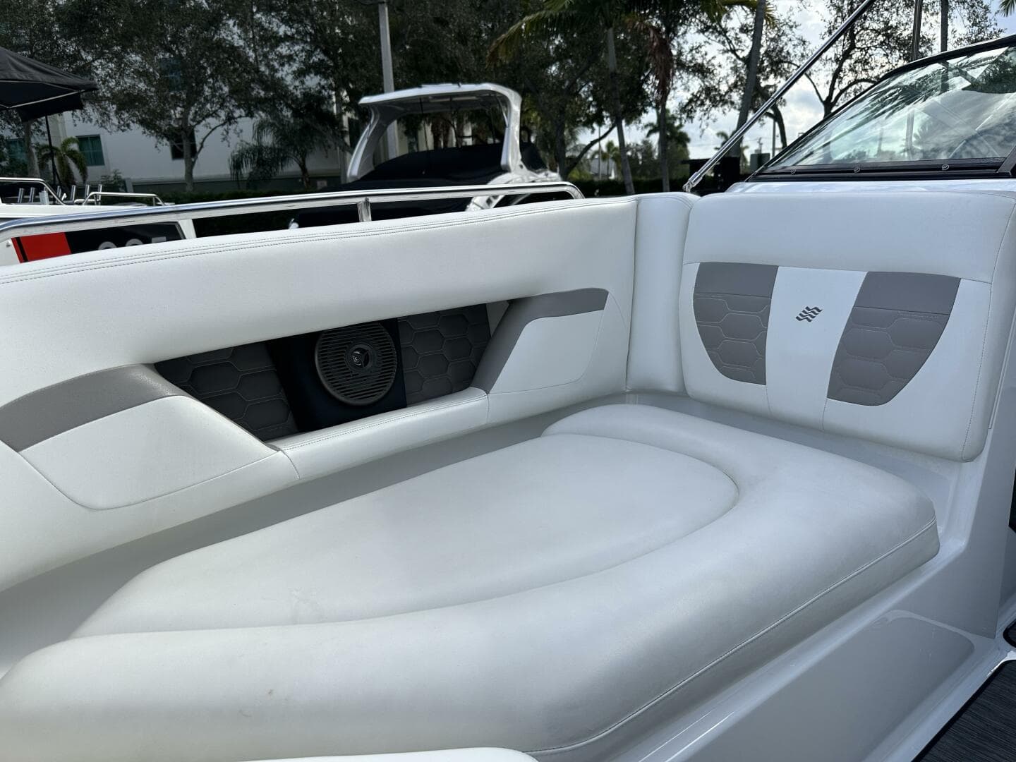 2020 Four Winns Hd 240 OB — photo 25