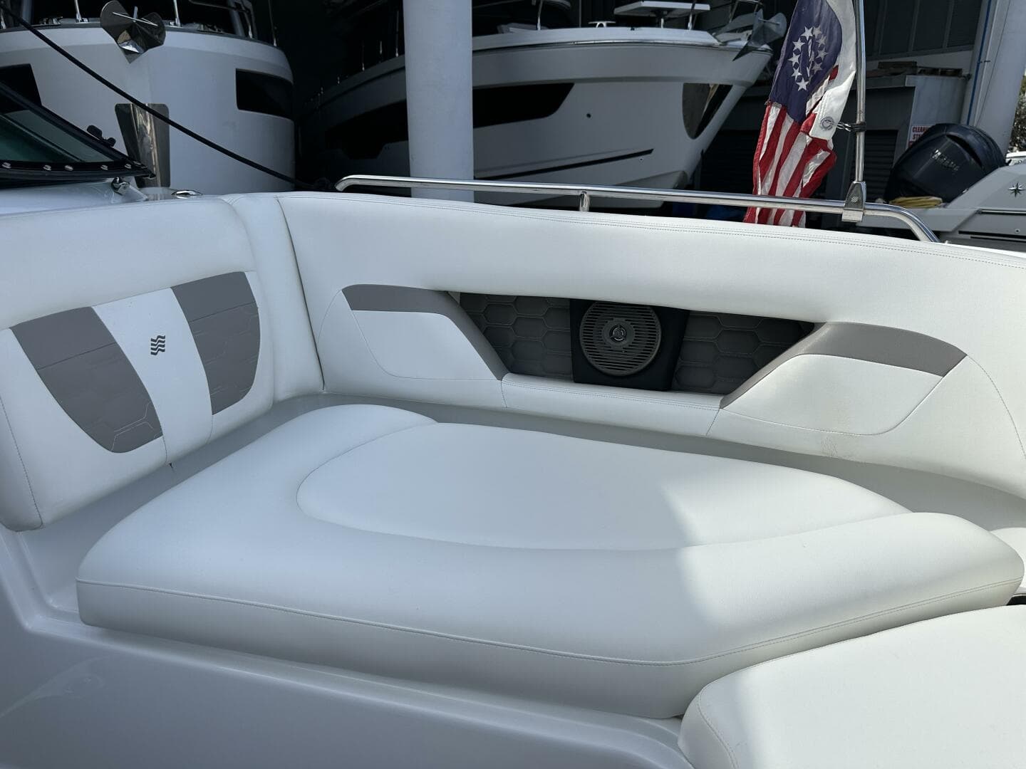 2020 Four Winns Hd 240 OB — photo 27