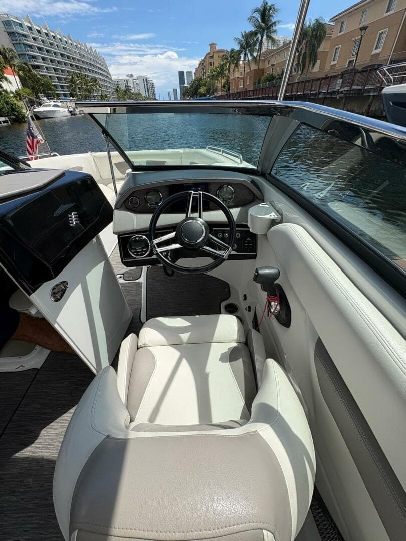 2020 Four Winns Hd 240 OB — photo 8