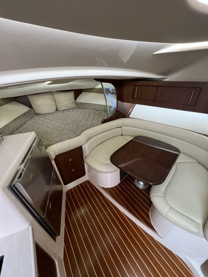 2018 Grady-White 370 Express — photo 9