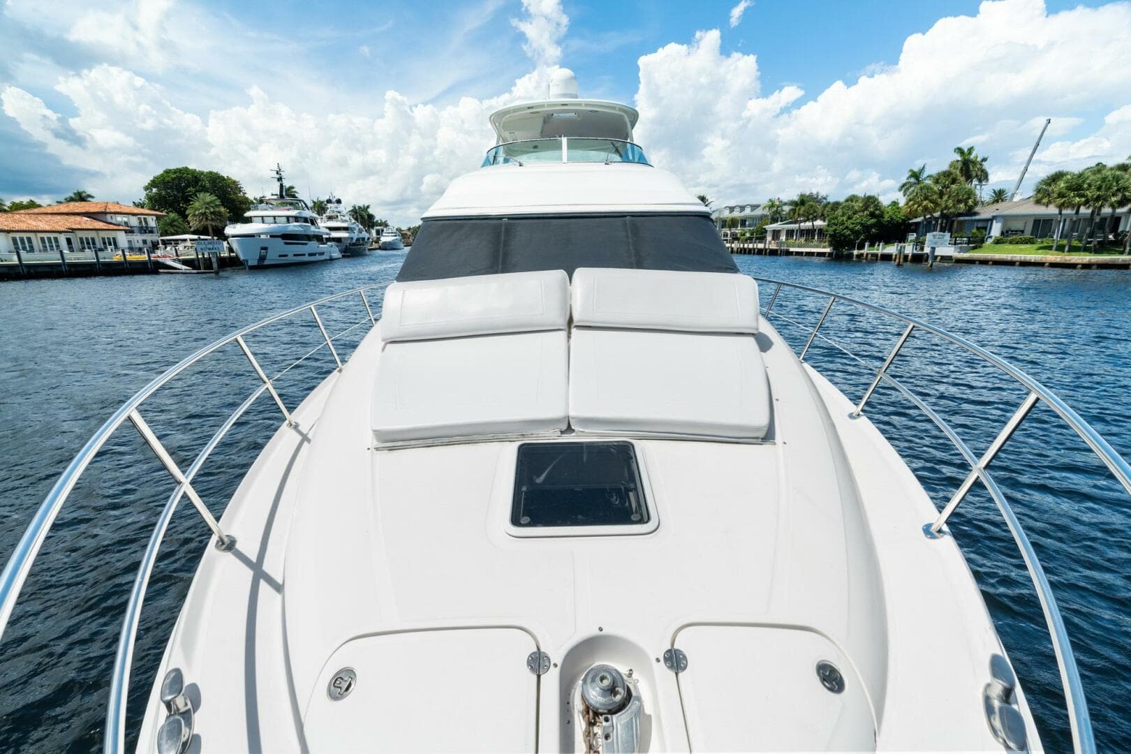 2001 Sea Ray 540 Cockpit — photo 8