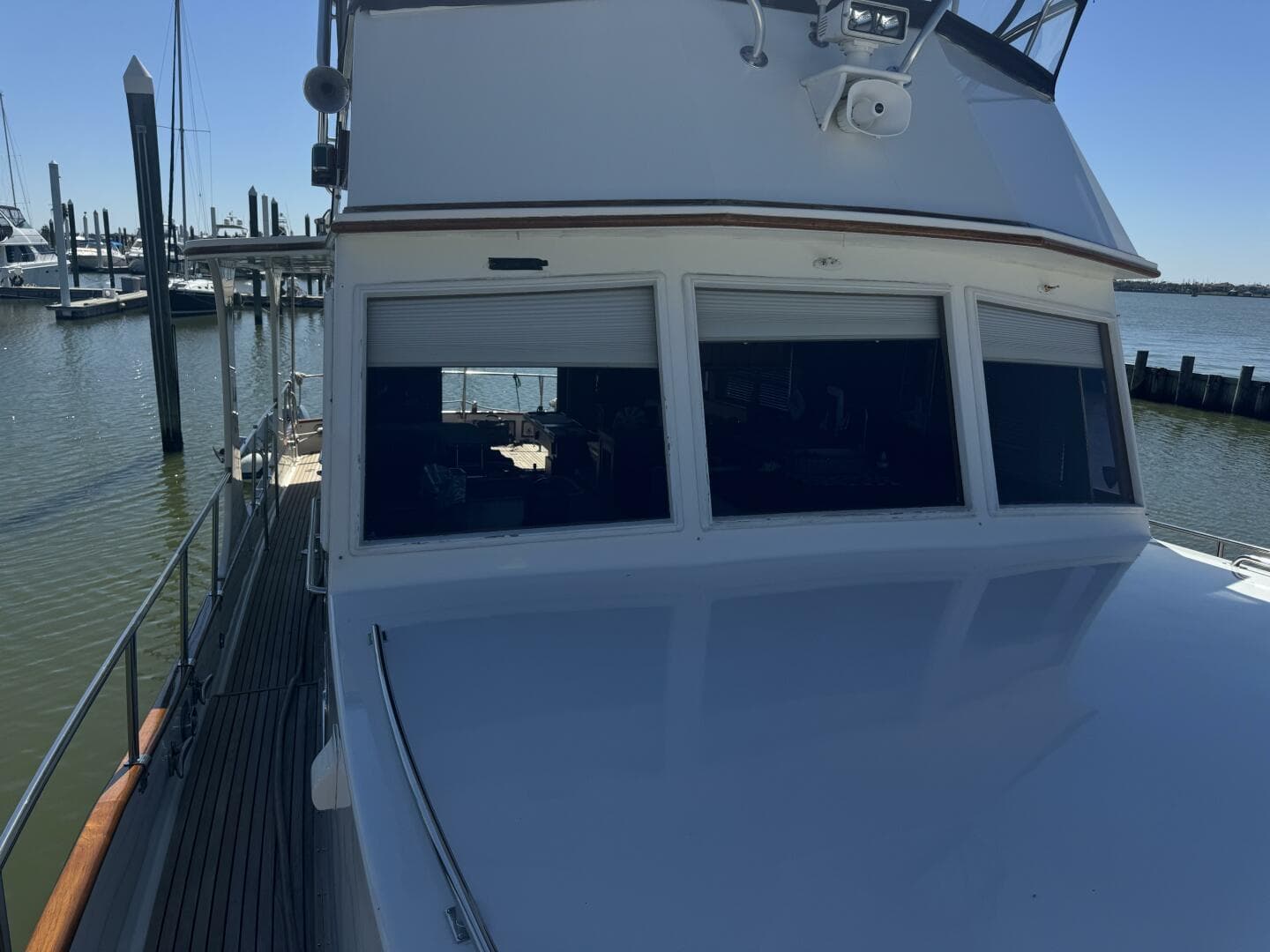 1997 Grand Banks Europa 46 — photo 14