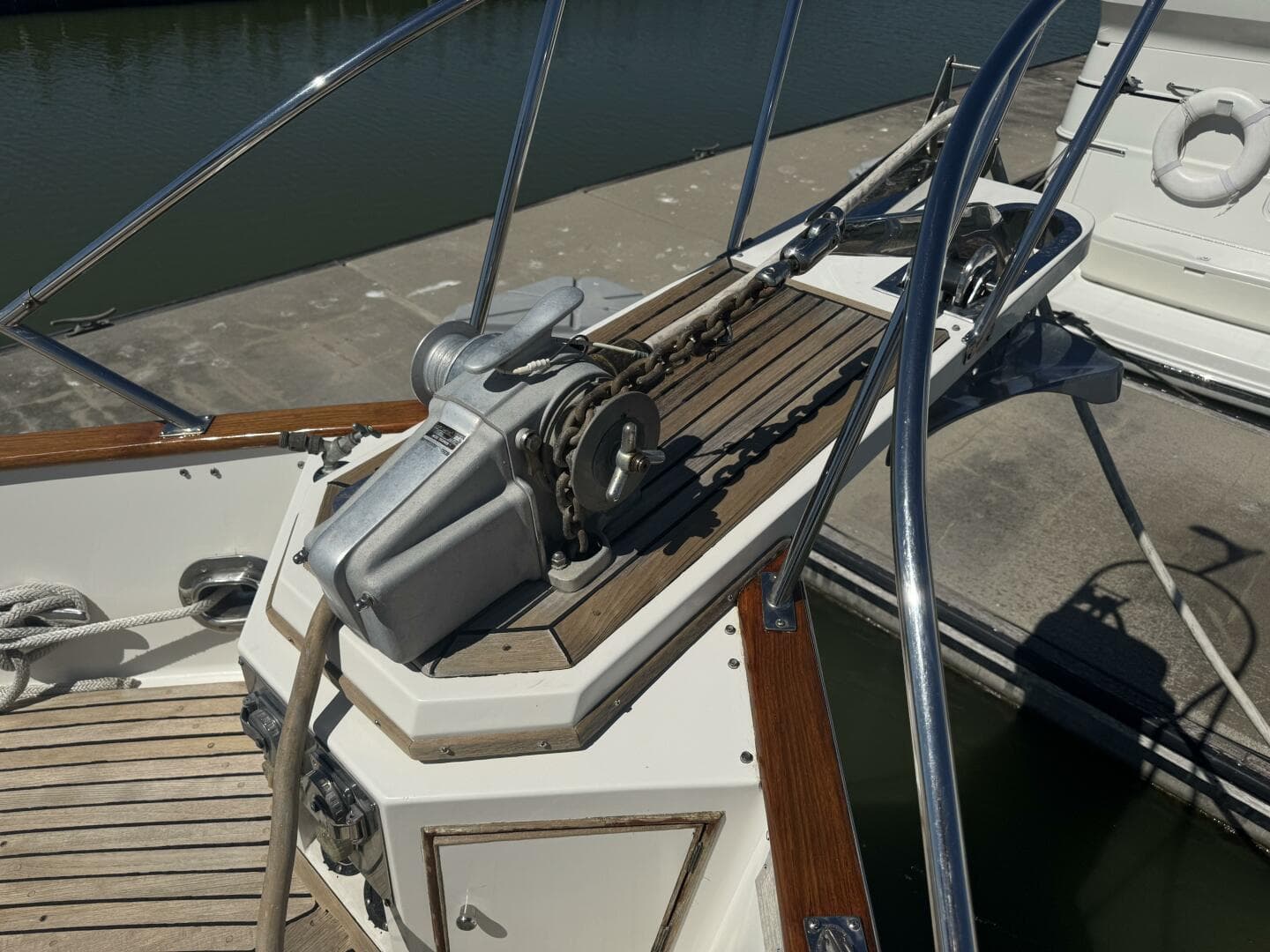1997 Grand Banks Europa 46 — photo 15